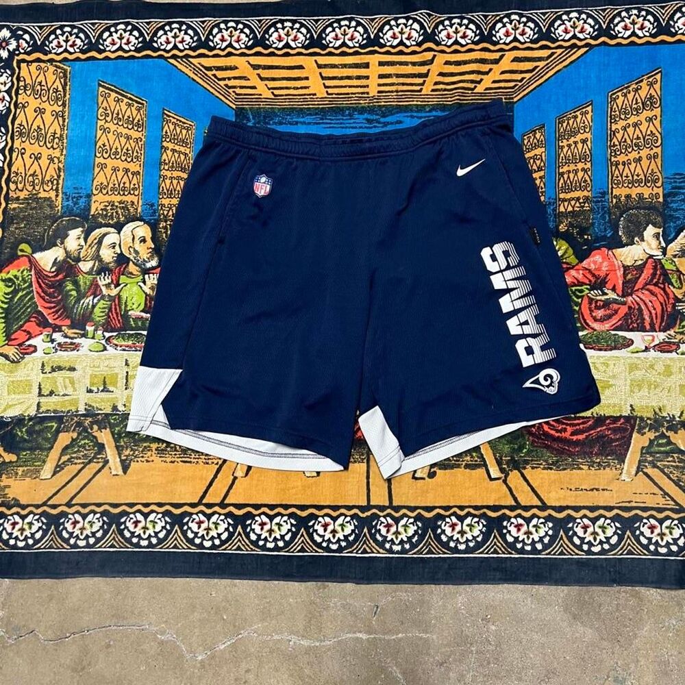 Nike Blue Los Angeles Rams shorts Men xl NFL Nike team apparel on field apparel